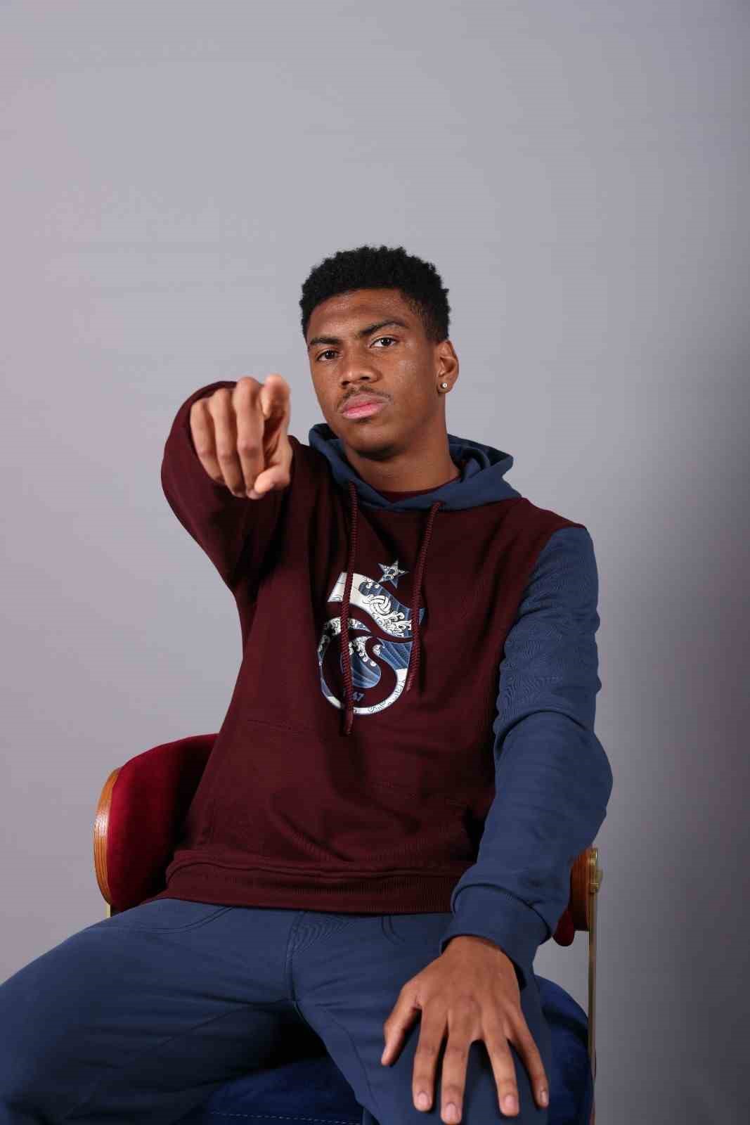 Felipe Augusto&rsquo;nun oyun konsolunda başlayan hayali ger&ccedil;ek oldu
