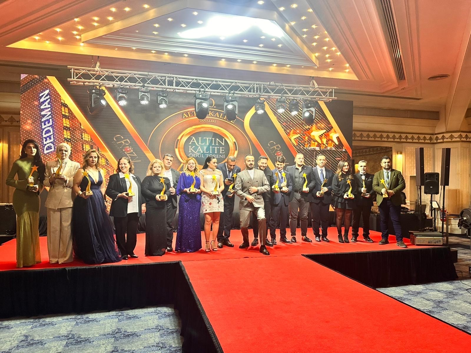 10. Uluslararası Altın Kalite &Ouml;d&uuml;lleri sahiplerini buldu