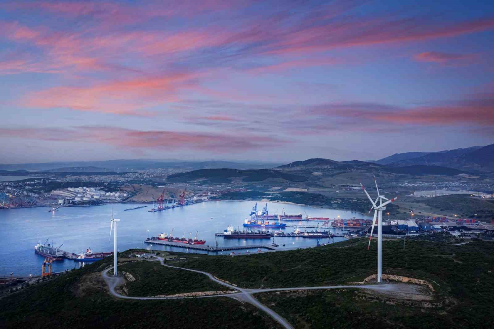 Aliağa, ihracatta T&uuml;rkiye&rsquo;nin ikinci b&uuml;y&uuml;k g&uuml;mr&uuml;ğ&uuml; oldu
