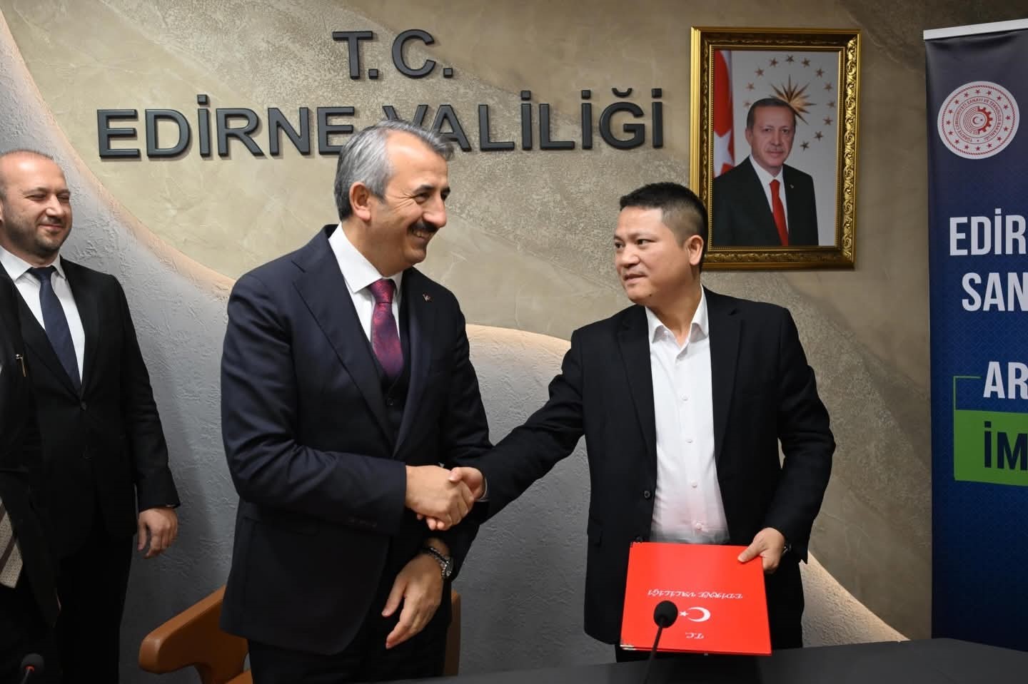 &Ccedil;inli firma Edirne&rsquo;de bin 660 kişiye istihdam sağlayacak
