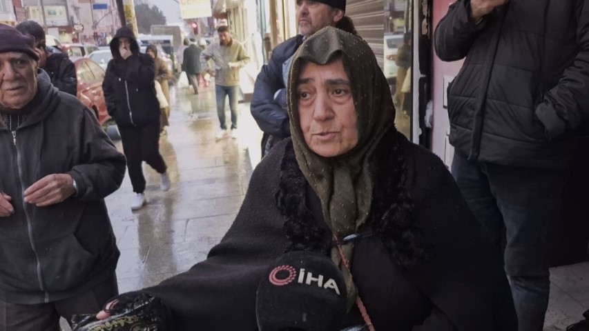 Sultangazi&rsquo;de kuyumcu vurgunu: Altınları alıp kayıplara karıştı