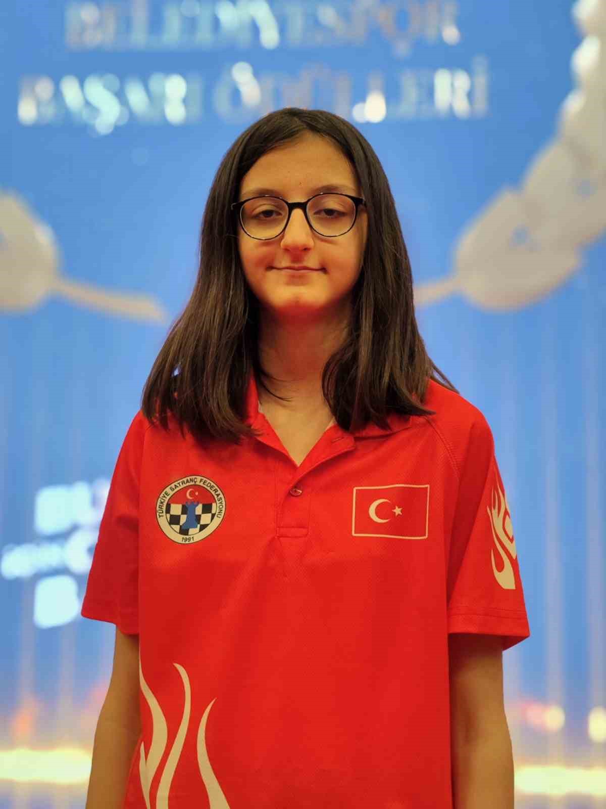 Bursa B&uuml;y&uuml;kşehir Belediyesporlu Arya Aydoğan d&uuml;nya 4.&rsquo;s&uuml; oldu
