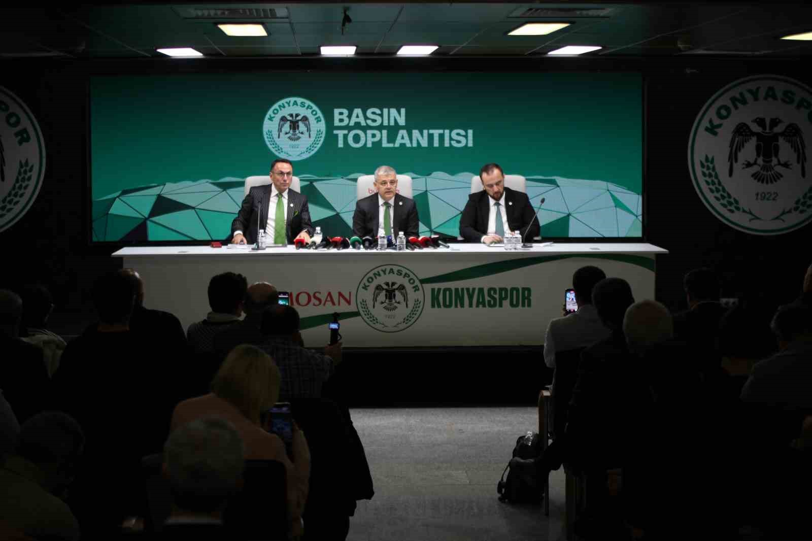 &Ouml;mer Atiker: "Sezon sonu bor&ccedil; tahminini 2 milyar 400 milyon TL olarak &ouml;ng&ouml;r&uuml;yoruz"
