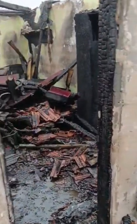 Turhal&rsquo;da &ccedil;ıkan yangında bir kadın hayatını kaybetti
