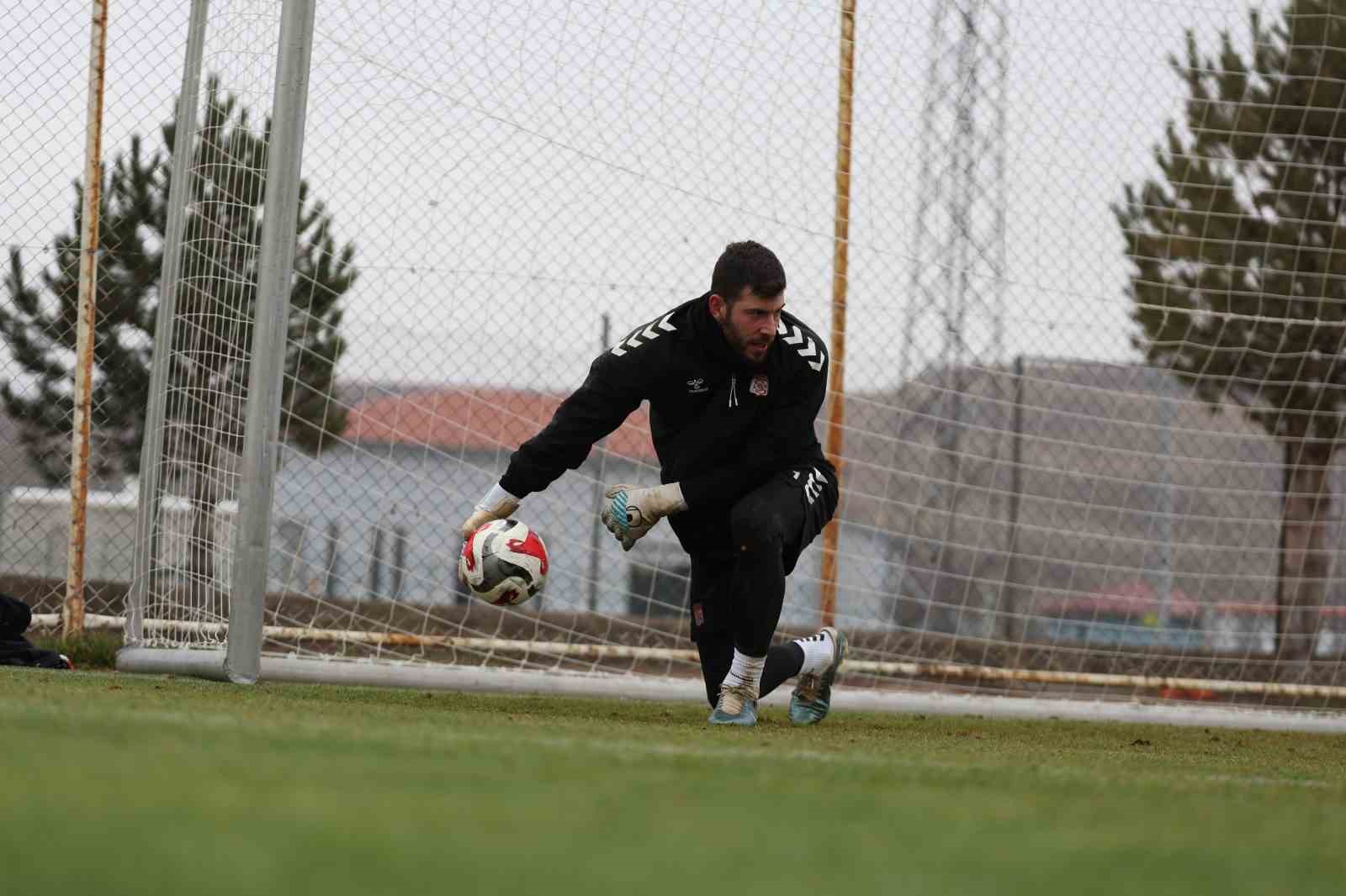 Sivasspor&rsquo;da Bandırma ma&ccedil;ı hazırlıkları s&uuml;r&uuml;yor
