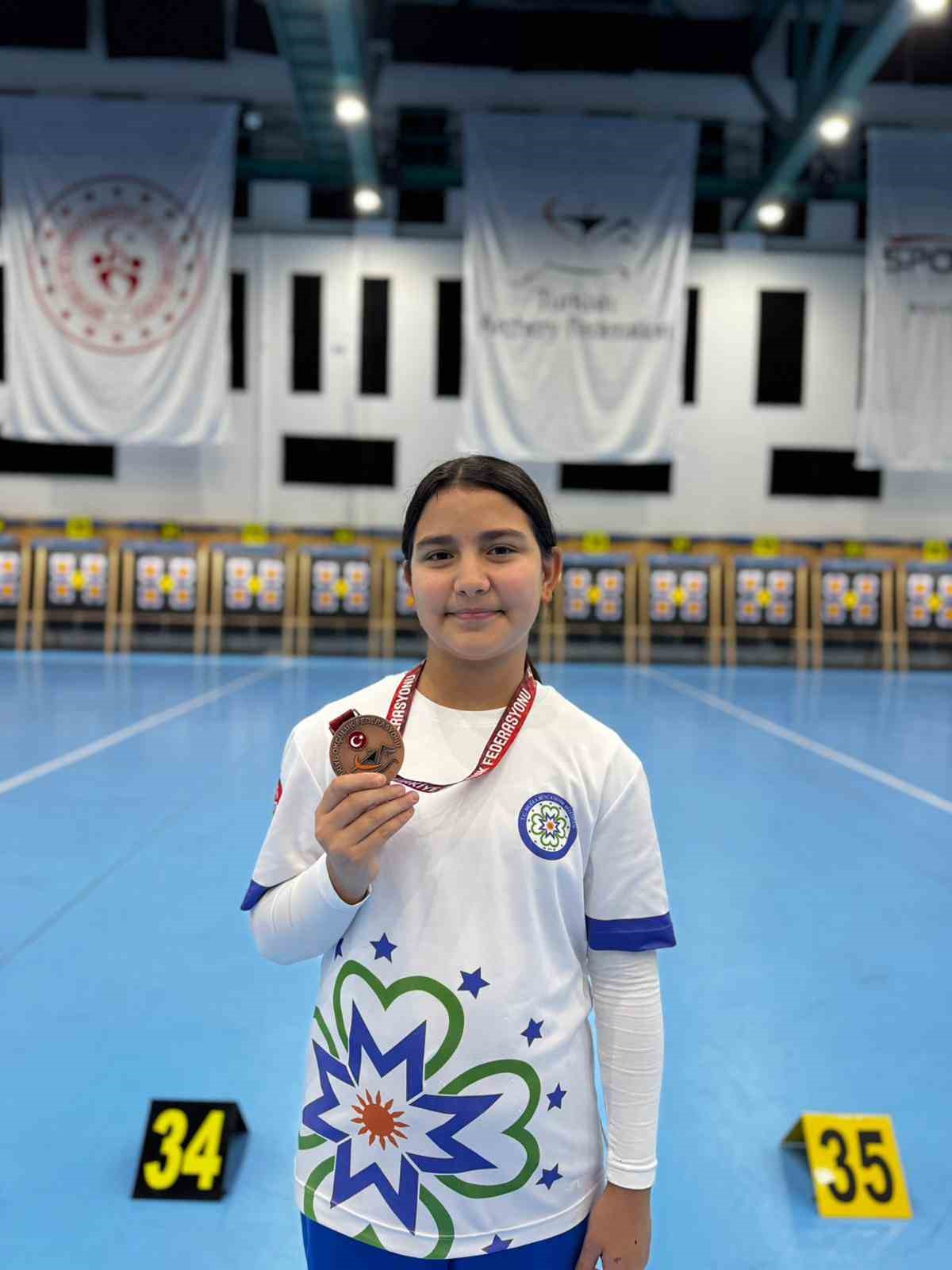 Muğla&rsquo;nın &lsquo;Altın Kızlar&rsquo;ı T&uuml;rkiye şampiyonu
