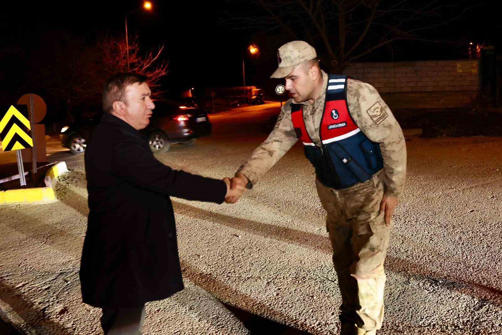 Vali Aydoğdu&rsquo;dan Mehmet&ccedil;iğe moral ziyareti
