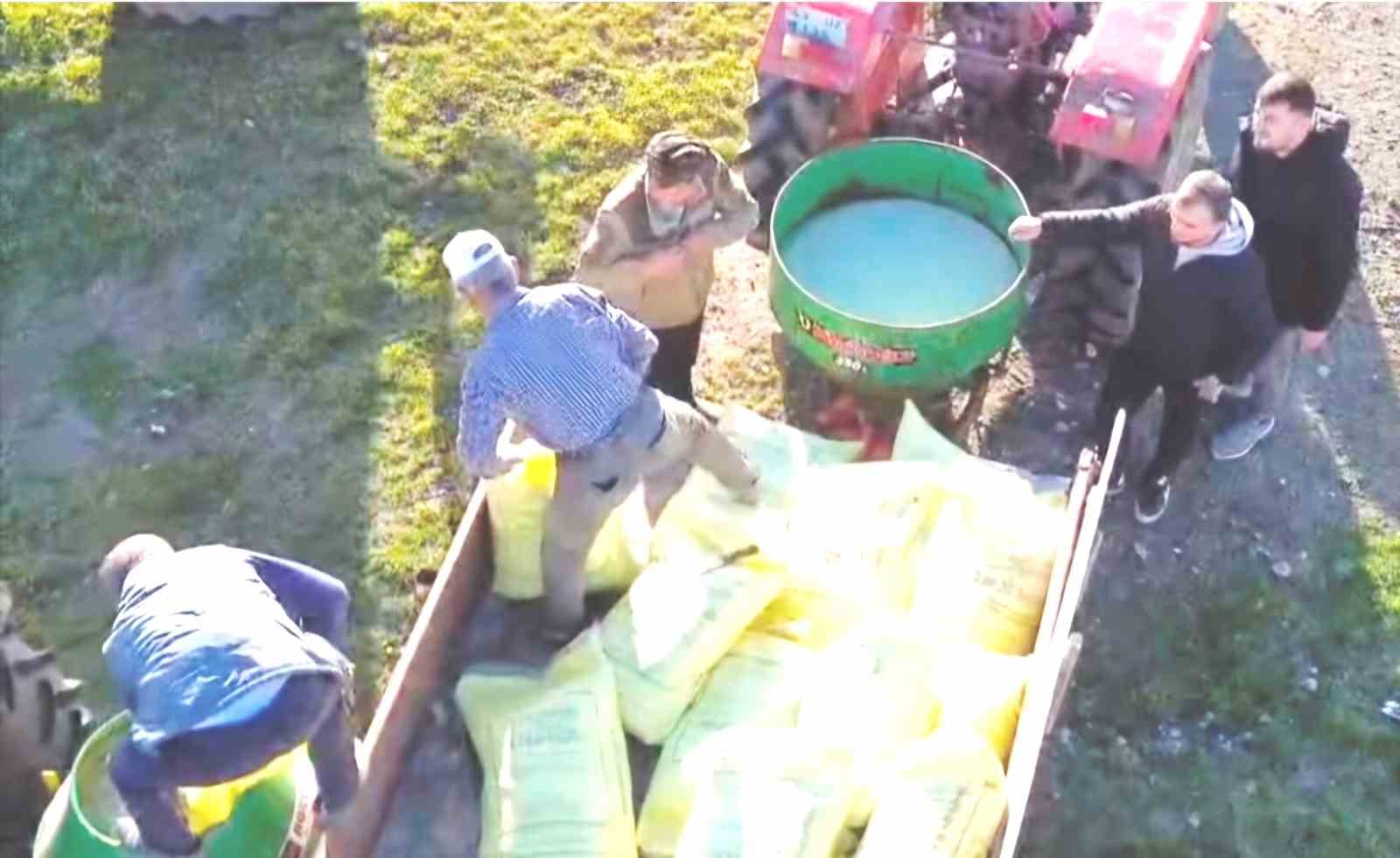 Tavşanlı&rsquo;da mera ıslahı &ccedil;alışmaları s&uuml;r&uuml;yor
