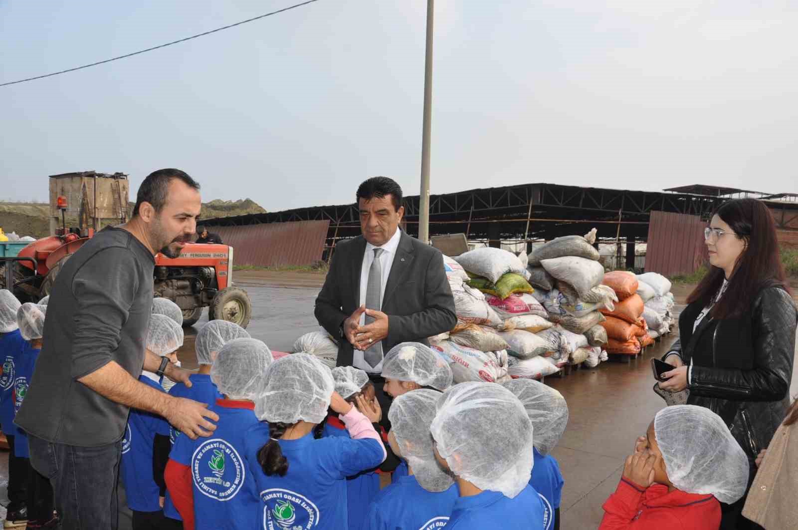 Manisa&rsquo;da "Zeytin 5.0 Projesiyle" &ccedil;ocuklar hem &ouml;ğrendi hem &uuml;retti
