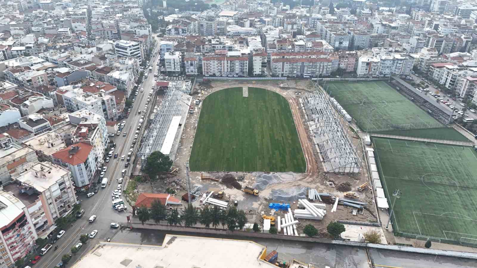 Adnan Menderes Stadyumu&rsquo;nda &ccedil;im serildi
