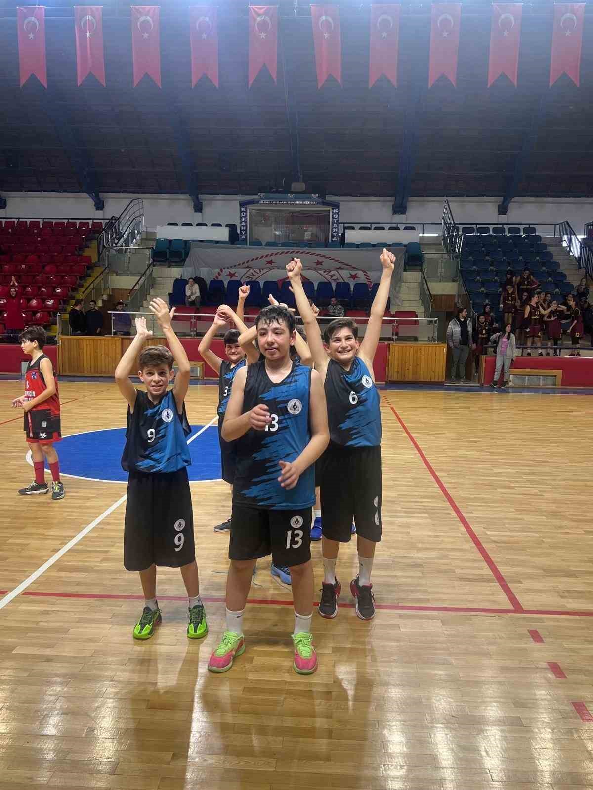 Potada K&uuml;tahya&rsquo;nın zirvesi Zafertepe
