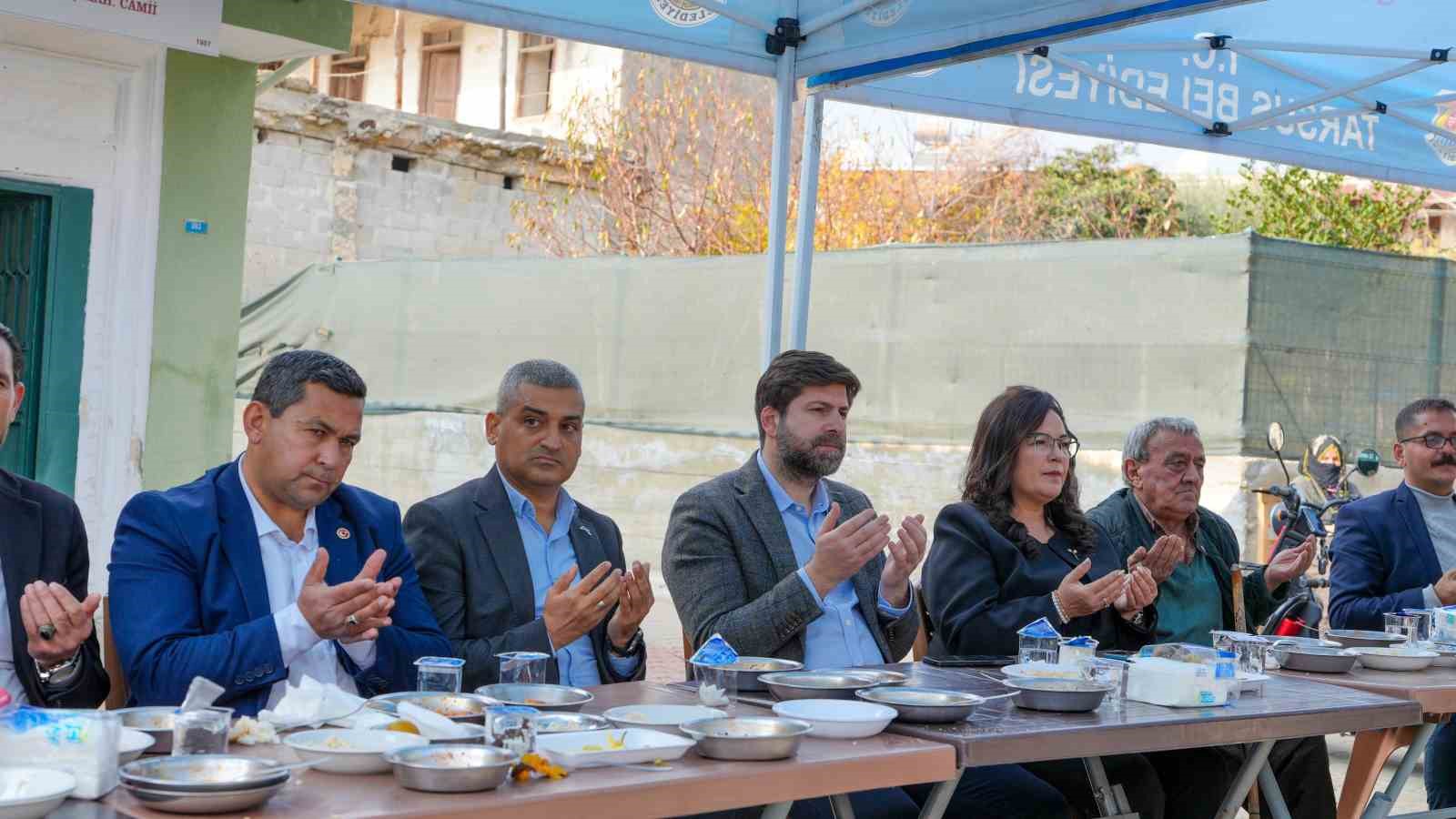 Tarsus’ta şehitler dualarla yad edildi