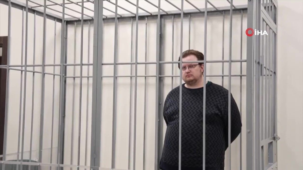 ABD istihbaratına gizli bilgi sızdırmakla su&ccedil;lanan Rus diplomata 12 yıl hapis cezası