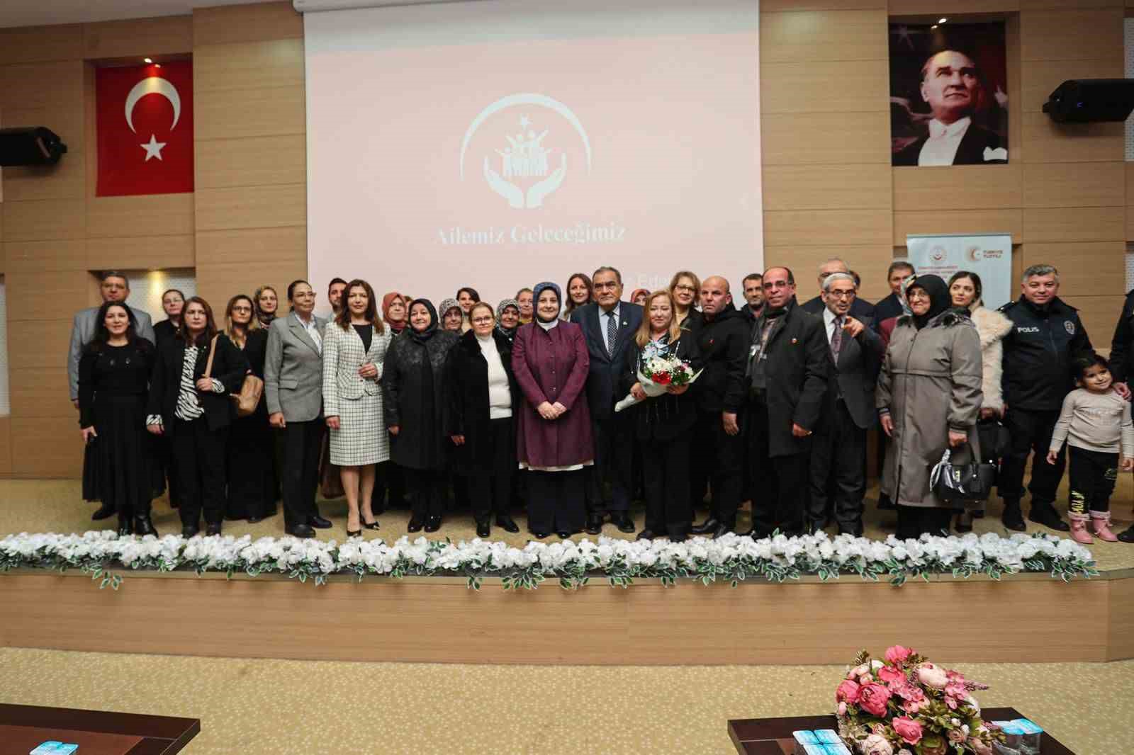 Bursa&rsquo;da g&ouml;n&uuml;l el&ccedil;ileri buluşması
