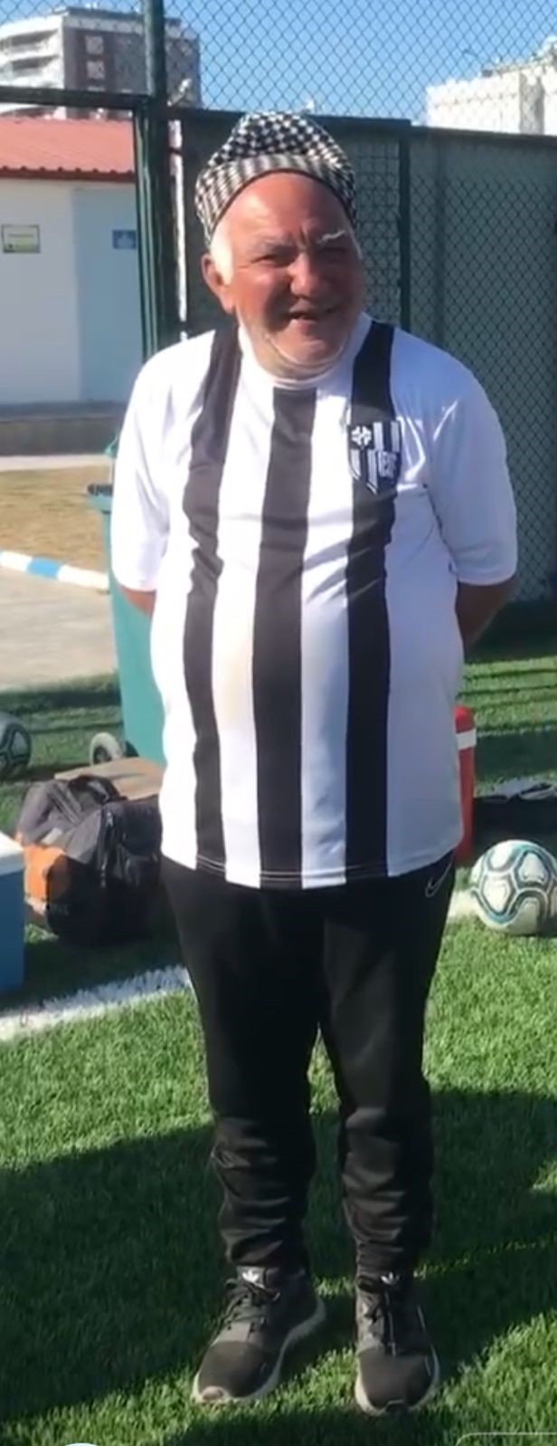 Aydınspor&rsquo;un &rsquo;M&uuml;d&uuml;r&uuml;&rsquo; cami tuvaletinde &ouml;l&uuml; bulundu
