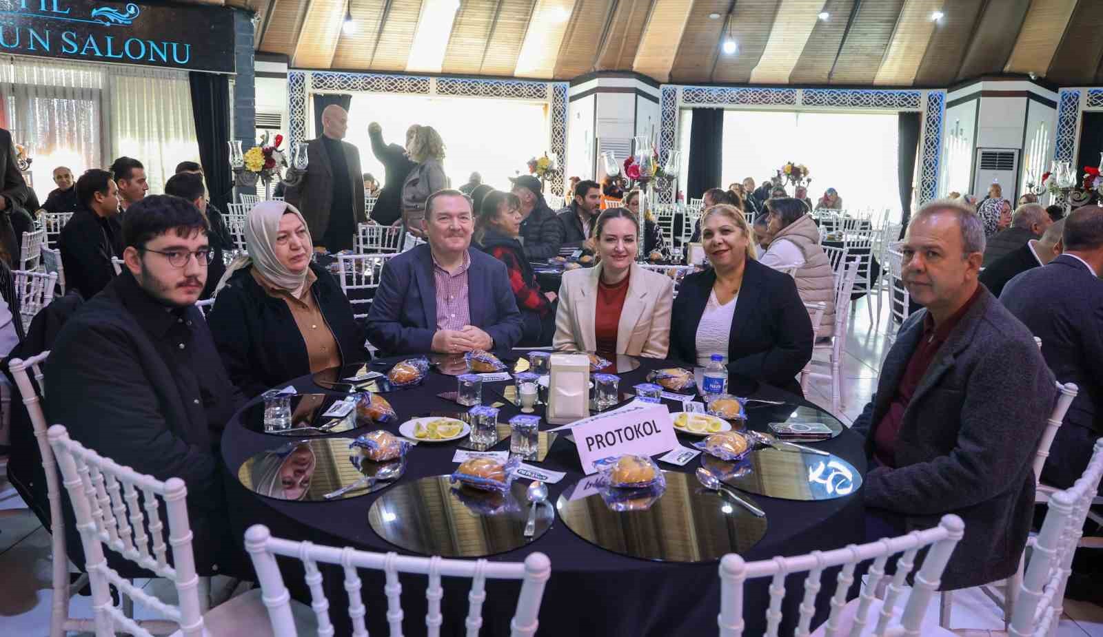 Antalya&rsquo;da geleneksel bamya &ccedil;orbası etkinliği
