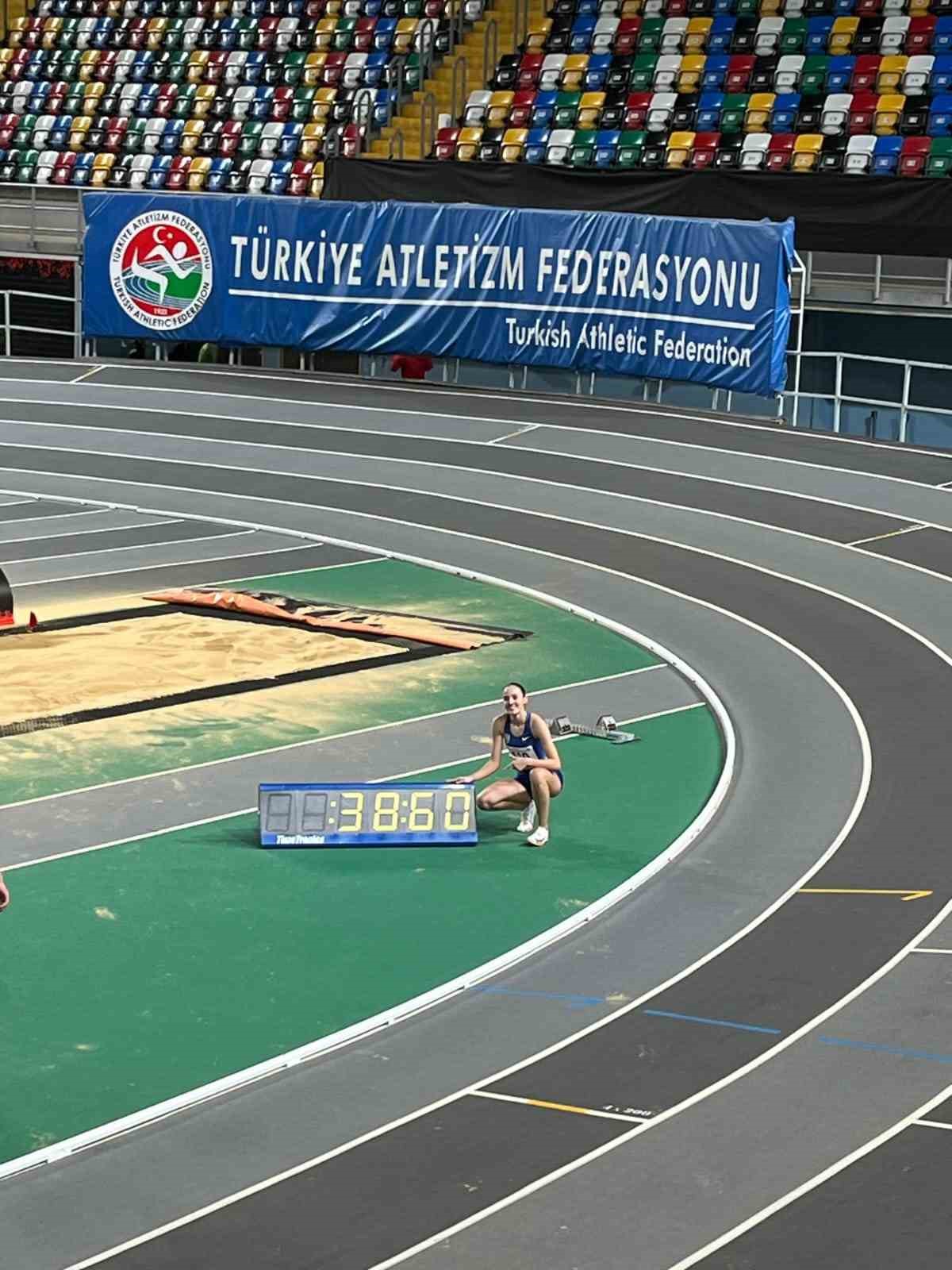 Eskişehir&rsquo;li atletten T&uuml;rkiye rekoru
