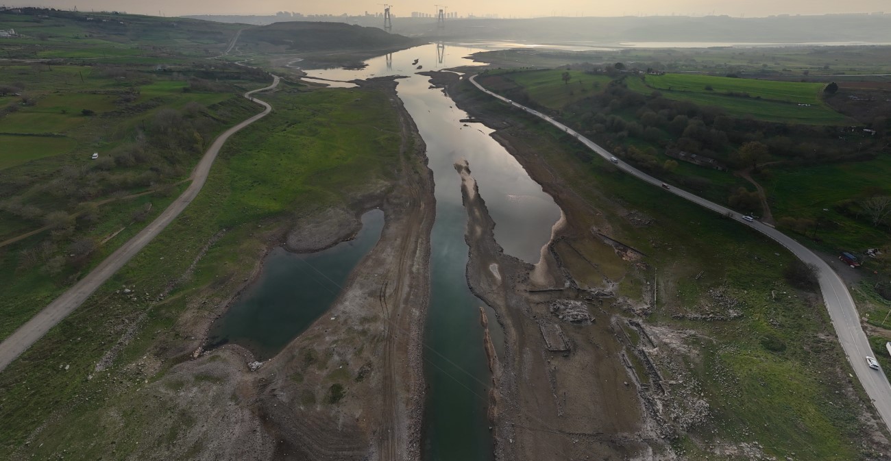 İstanbul&rsquo;da ısı adaları yağışları engelliyor: Barajlar alarm veriyor