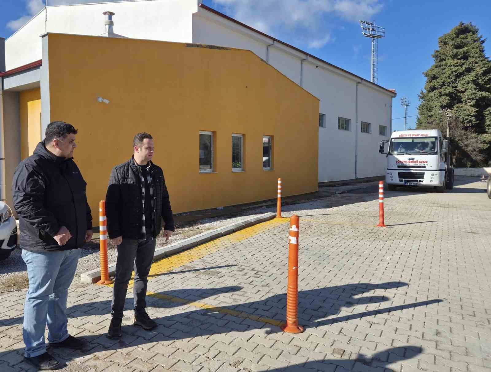 İl Milli Eğitim M&uuml;d&uuml;r&uuml; &Ccedil;ay&rsquo;dan MTSK sınav alanında denetim
