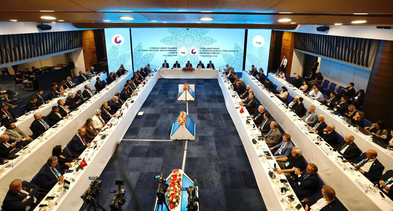 İZTO&rsquo;dan 2025&rsquo;te 51 &uuml;lke ile 83 organizasyon ve 2743 iş g&ouml;r&uuml;şmesi
