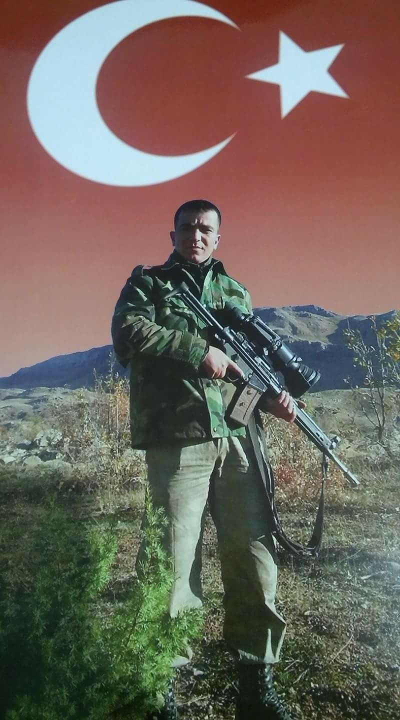 Şehit &Ouml;mer Tun&ccedil;bilek şehadetinin yıl d&ouml;n&uuml;m&uuml;nde dualarla anıldı
