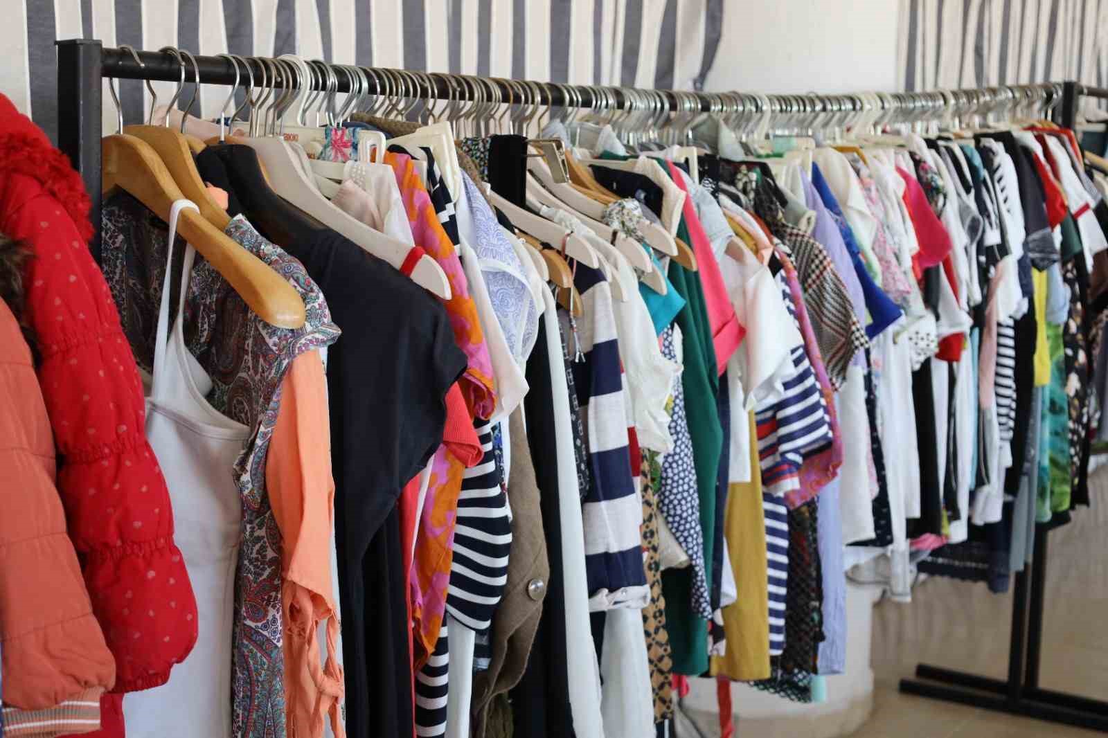 Kale Belediyesinden ihtiya&ccedil; sahibi vatandaşlara Sosyal Market desteği
