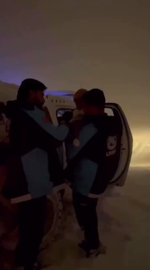 Şırnak’ta UMKE zamanla yarıştı