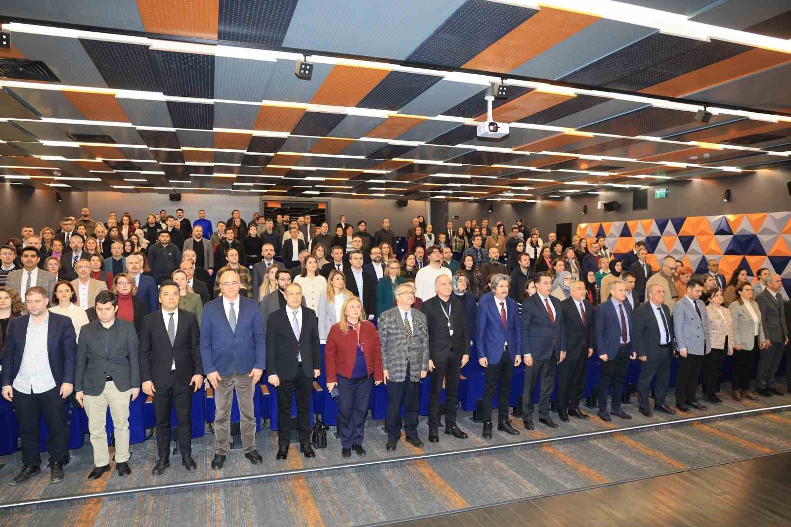 BU&Uuml;&rsquo;de 2024 yılı kalite &ouml;d&uuml;lleri sahiplerini buldu
