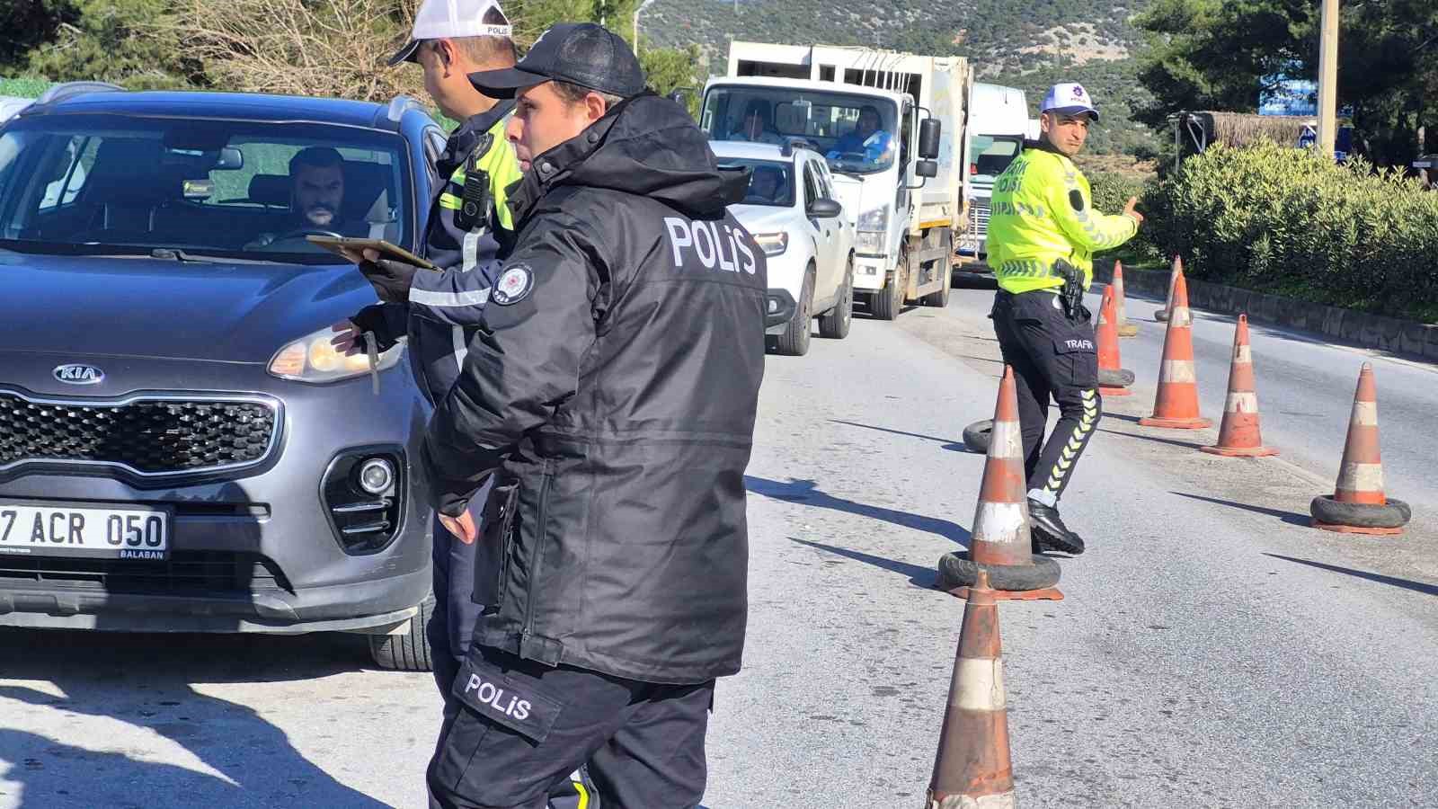 Bodrum&rsquo;da g&uuml;venlik &ouml;nlemleri &uuml;st d&uuml;zeye &ccedil;ıkarıldı
