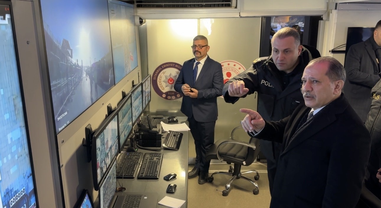İstanbul İl Emniyet M&uuml;d&uuml;r&uuml; Selami Yıldız: "Su&ccedil;la m&uuml;cadelede teknolojinin b&uuml;t&uuml;n imkanlarından faydalanıyoruz"
