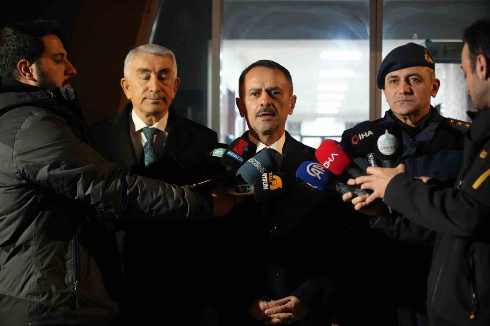 Kocaeli&rsquo;de yılbaşı tedbirleri: 668 ekip ve 4 bin 917 personel g&ouml;revde
