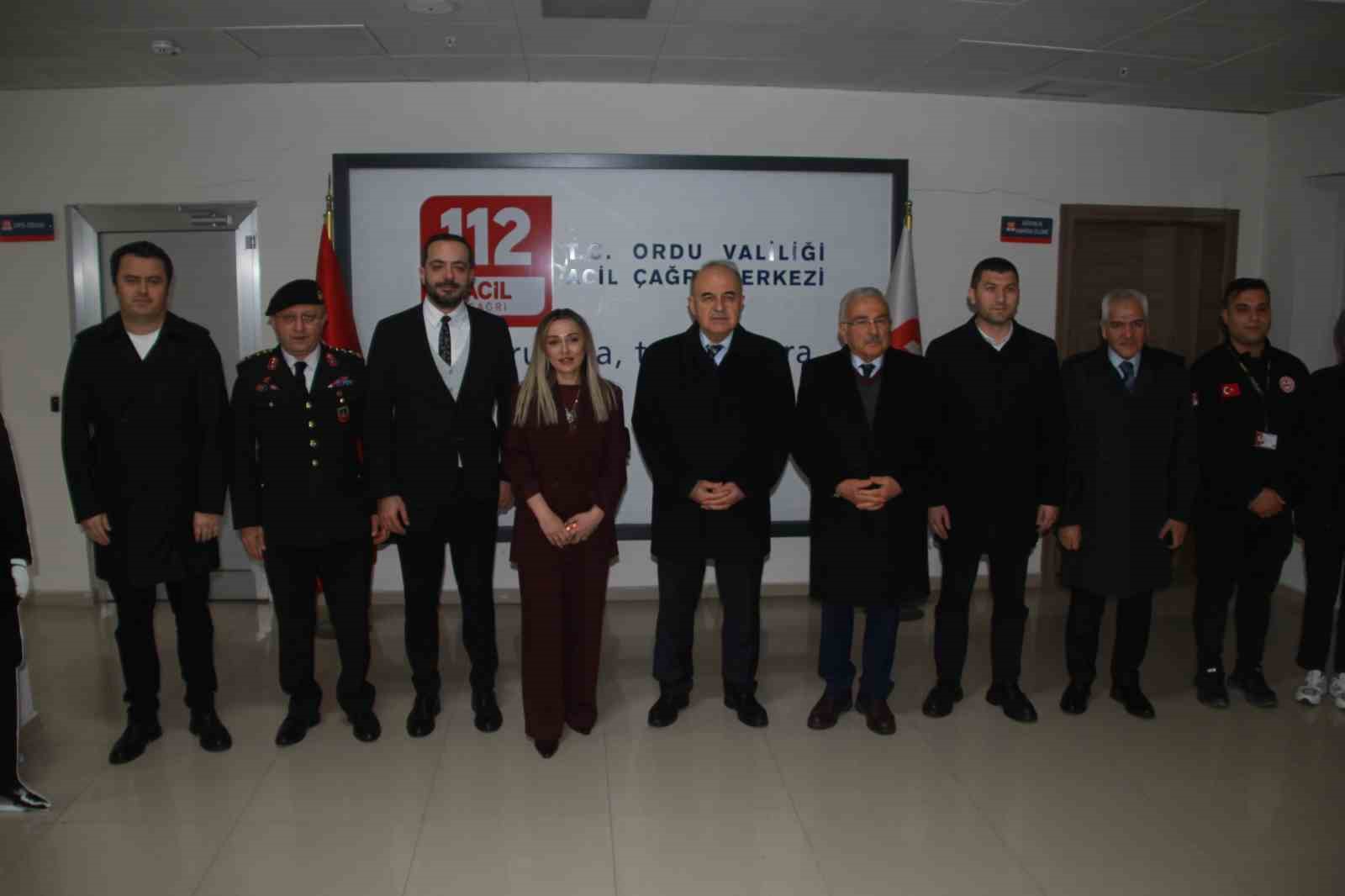 Ordu protokol&uuml;, g&ouml;revi başındaki personelin yeni yılını kutladı
