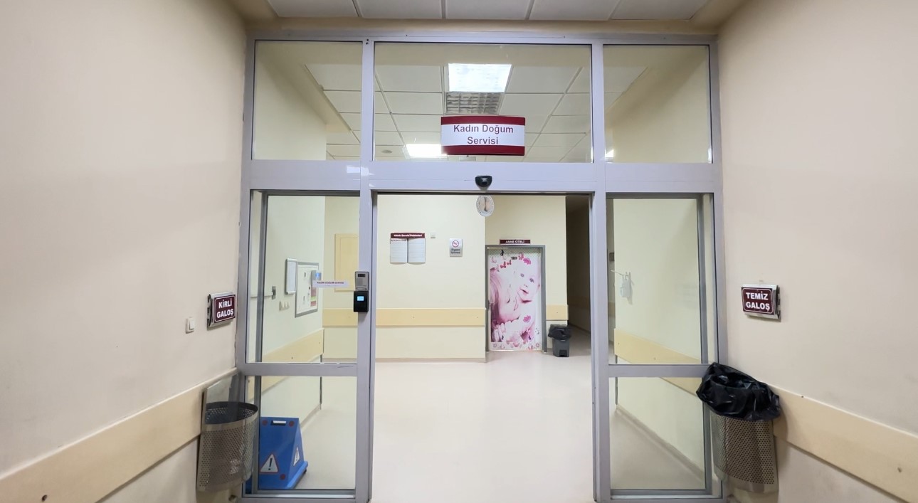 Y&uuml;ksekova&rsquo;da 2026&rsquo;nın ilk bebeği "Rojevin" oldu
