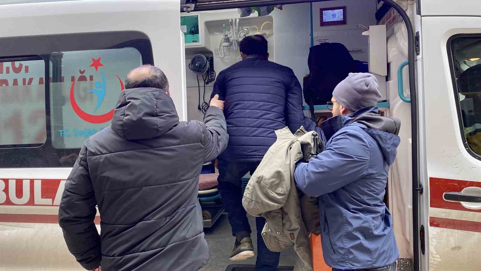 Eskişehir&rsquo;de panik anları: İnşaatın 8&rsquo;inci katından atlamaya &ccedil;alıştı
