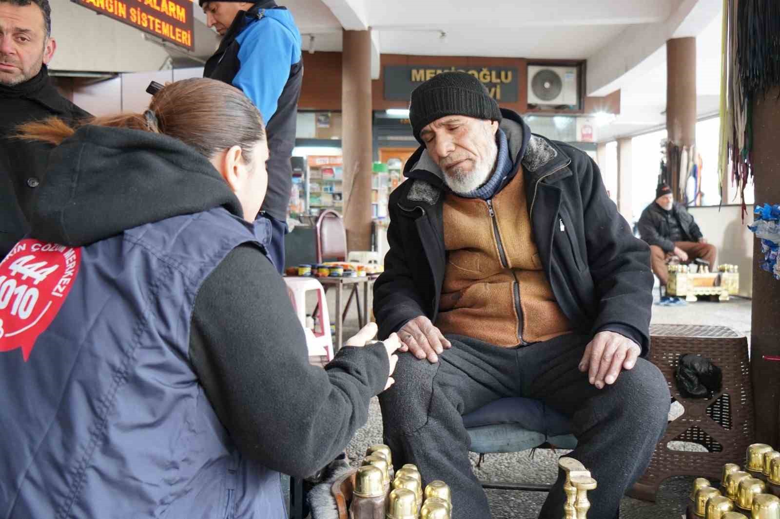 Başkan Akın, emektar vatandaşın sesini duydu
