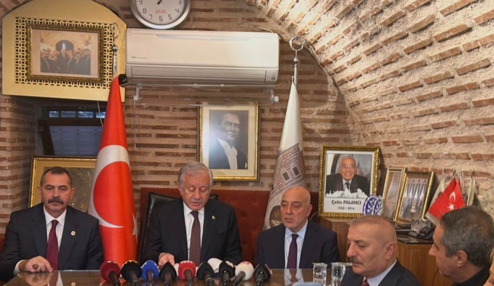 TBMM Başkanvekili Celal Adan: "Elli senedir T&uuml;rkiye&rsquo;yi yoran, bir b&uuml;y&uuml;k olaydan da kurtuluyoruz"
