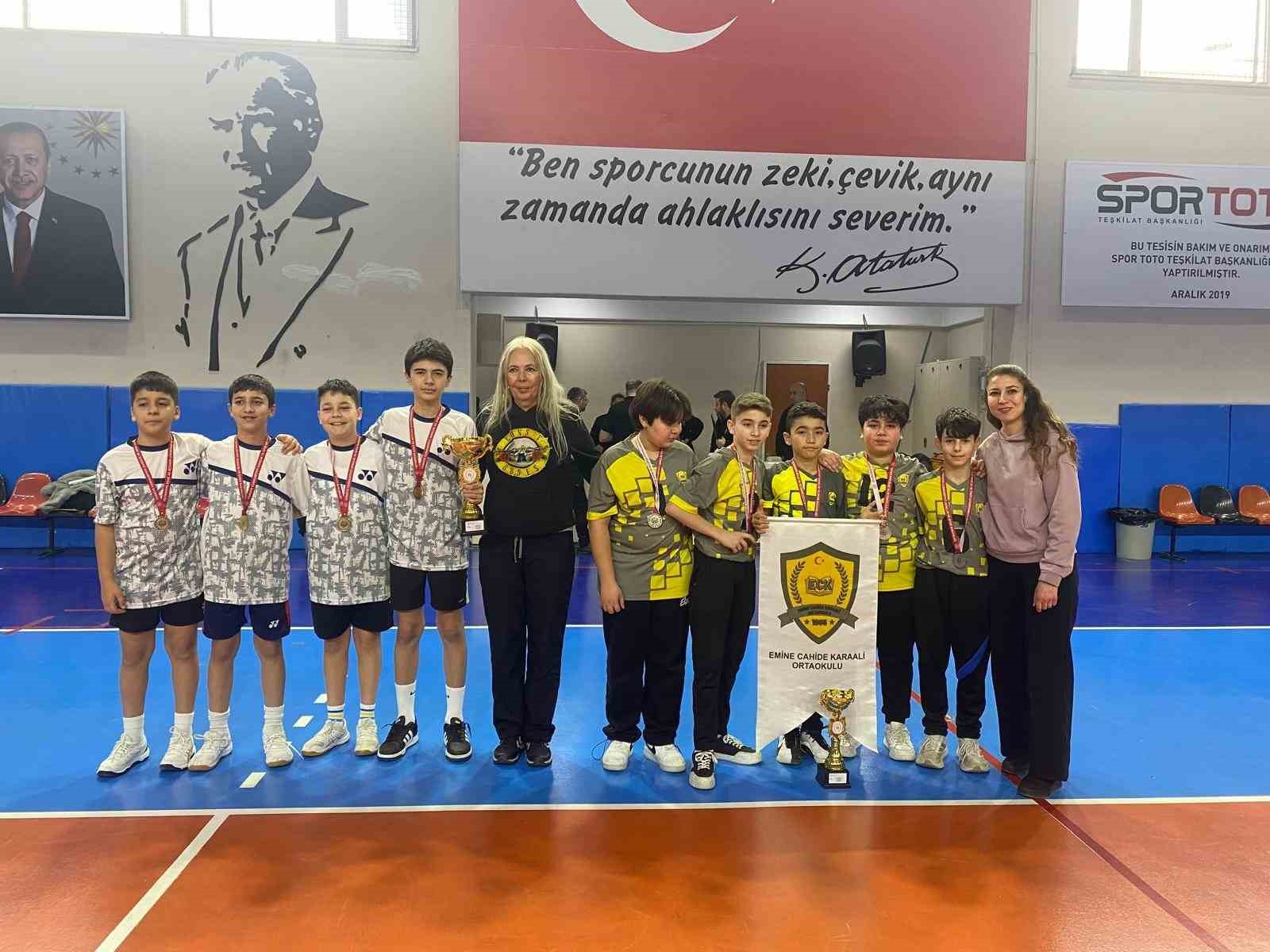 Eskişehir’de badminton heyecanı sona erdi