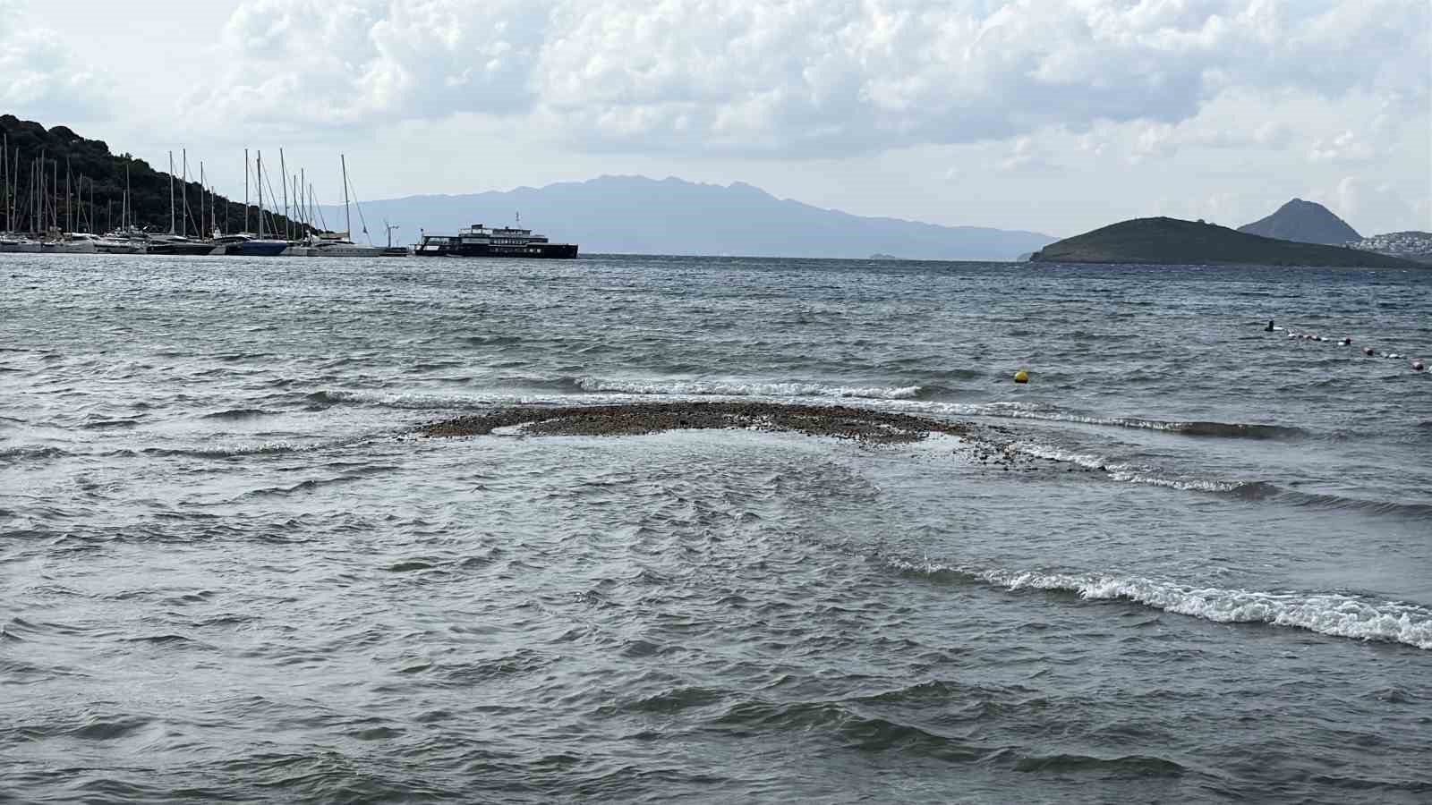 Bodrum&rsquo;da deniz &ccedil;ekildi
