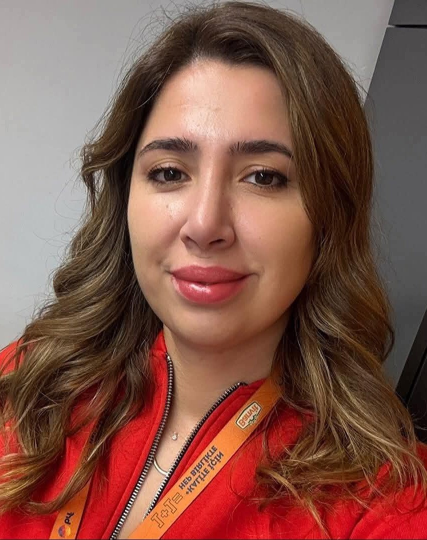 Elif Kumal&rsquo;ın cansız bedeni 8 metre derinlikteki aracının i&ccedil;inde bulundu
