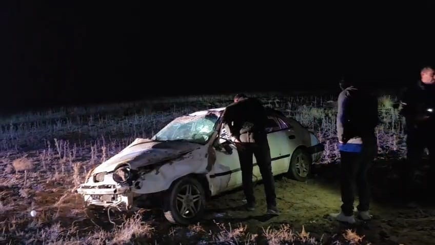 Aksaray&rsquo;da kontrolden &ccedil;ıkan otomobil takla attı: 3 yaralı
