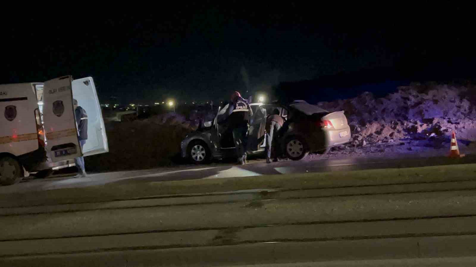 Eskişehir&rsquo;deki feci kazada hayatını kaybedenlerin kimlikleri belli oldu
