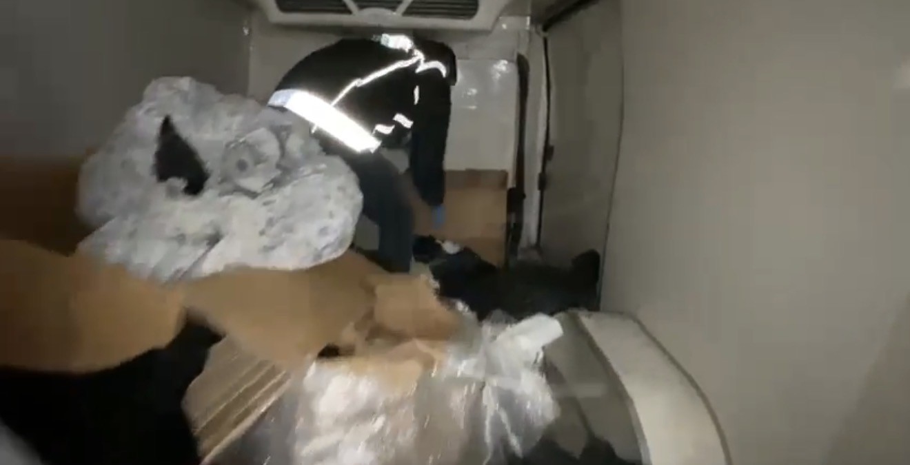 Samsun&rsquo;da polis, 236 bin uyuşturucu hap ele ge&ccedil;irdi
