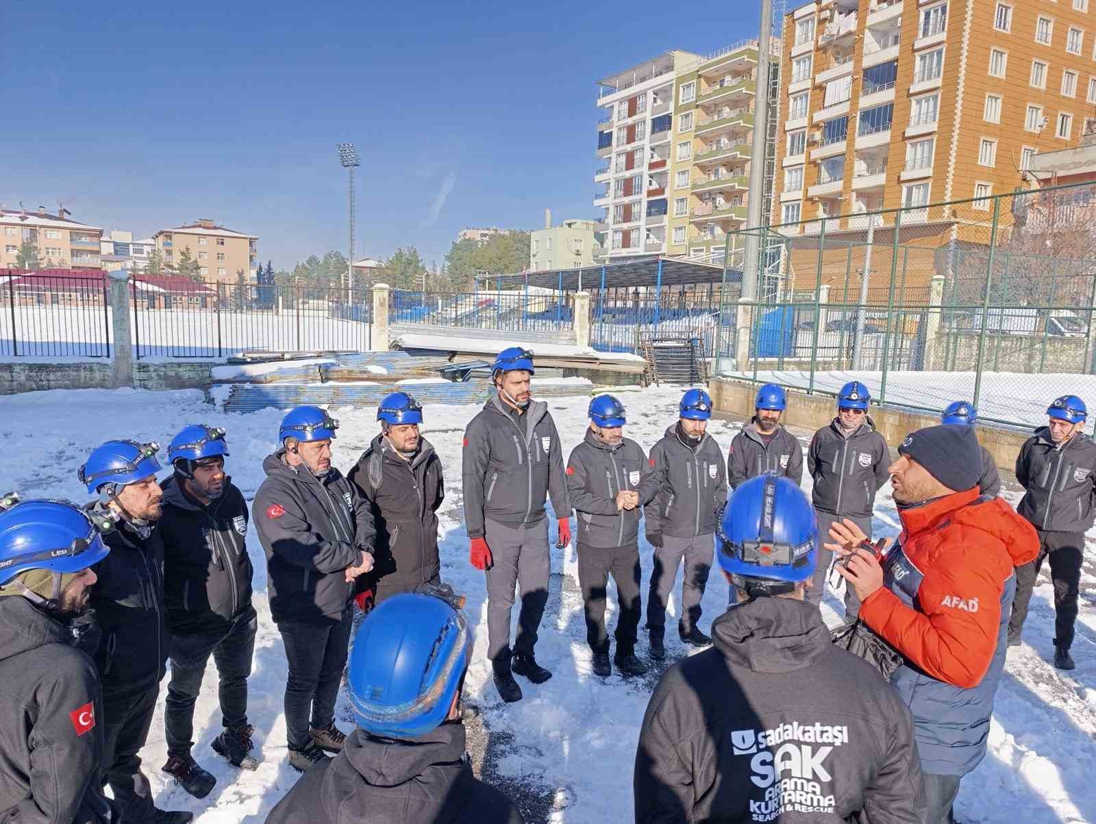 Siirt&rsquo;te afetlere hazırlık i&ccedil;in teorik ve saha akreditasyon eğitimi
