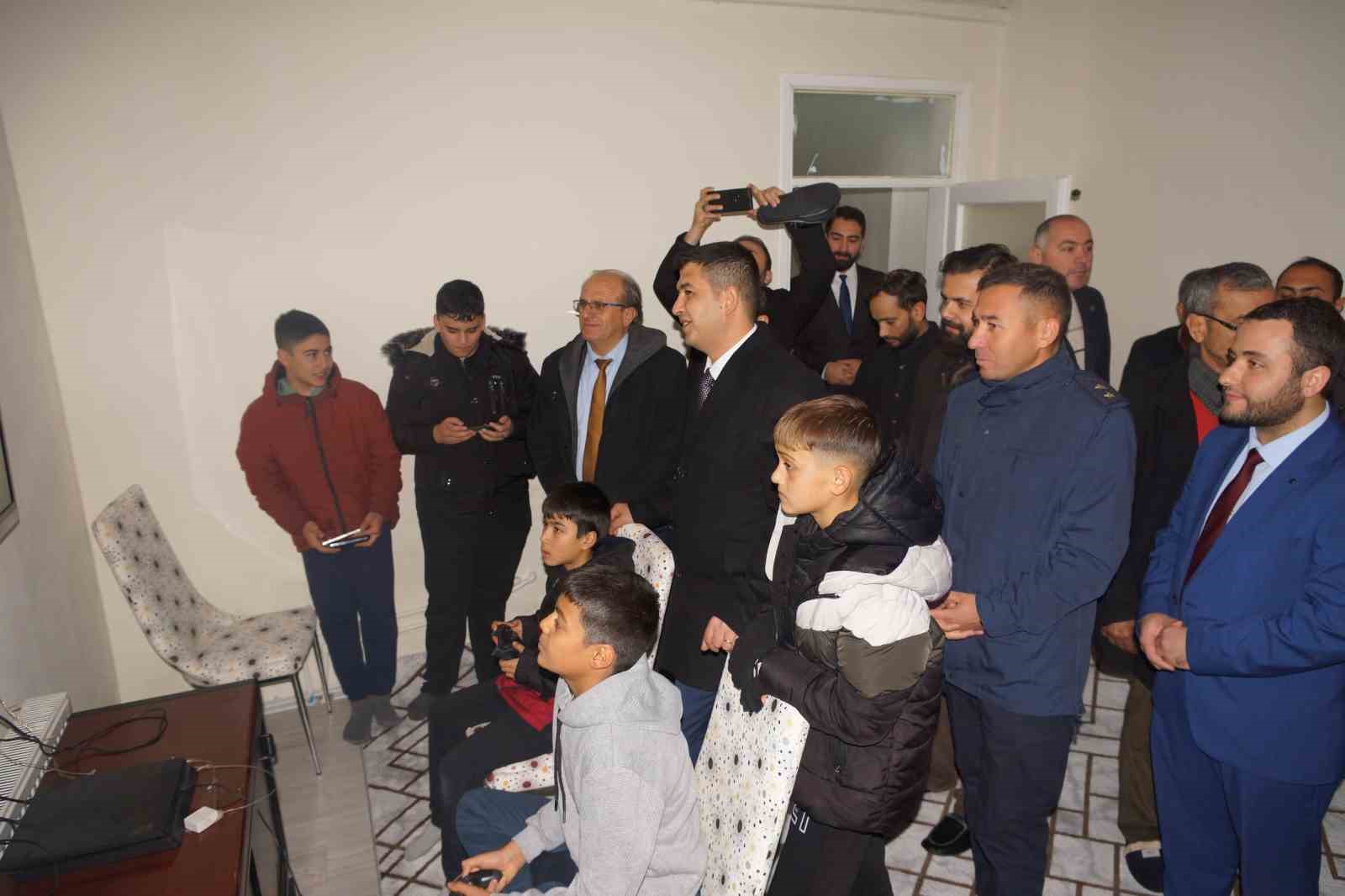 Ermenek&rsquo;te Tekke Diyanet Gen&ccedil;lik Merkezi dualarla hizmete a&ccedil;ıldı
