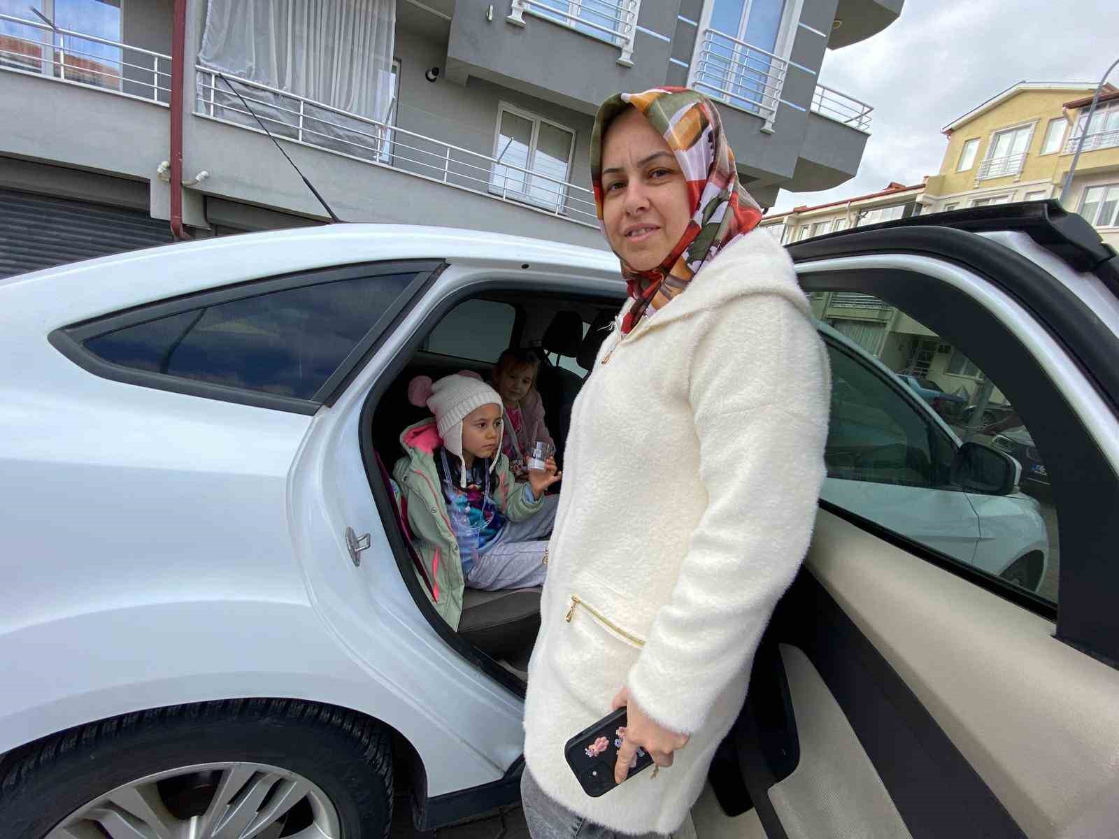 Tavşanlı Hande G&uuml;l Anaokulu &ouml;ğrencileri "G&uuml;venli Yolculuk" i&ccedil;in arka koltuğa ge&ccedil;ti
