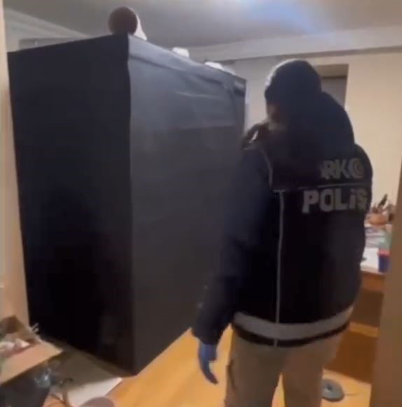 Artvin&rsquo;de uyuşturucu madde ve yetiştirme d&uuml;zeneği ele ge&ccedil;irildi
