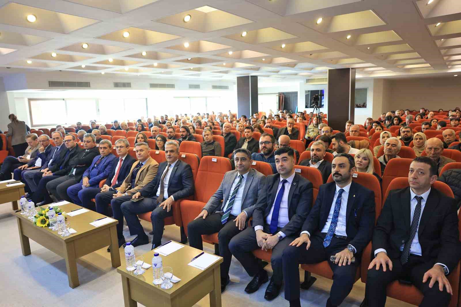 MTSO Başkanı &Ccedil;akır: "T&uuml;rk girişimcisi vergi verme sorumluluğuna sahiptir"
