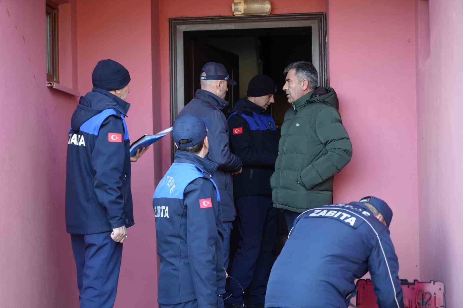 Kartepe&rsquo;nin zirvesindeki &uuml;nl&uuml; otel, 33 eksik sebebiyle m&uuml;h&uuml;rlendi
