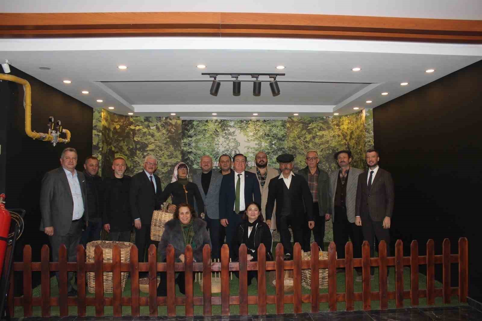 &Ccedil;arşamba&rsquo;nın &uuml;retim ve ticaret g&uuml;c&uuml; konuşuldu
