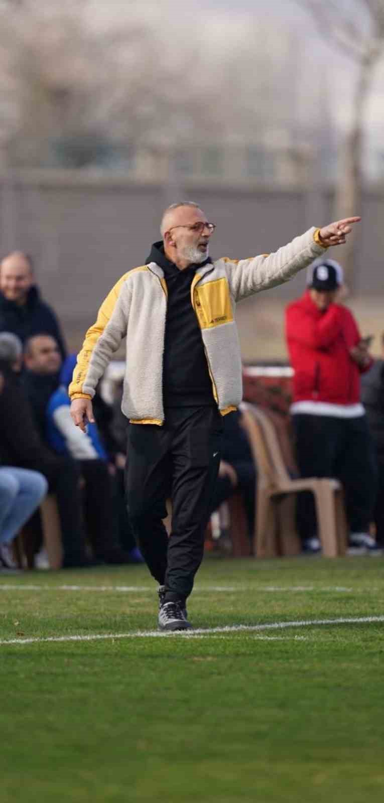 Kayserili antren&ouml;rlere bahis soruşturması
